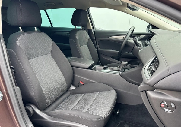 Opel Insignia cena 51900 przebieg: 168000, rok produkcji 2018 z Drohiczyn małe 92